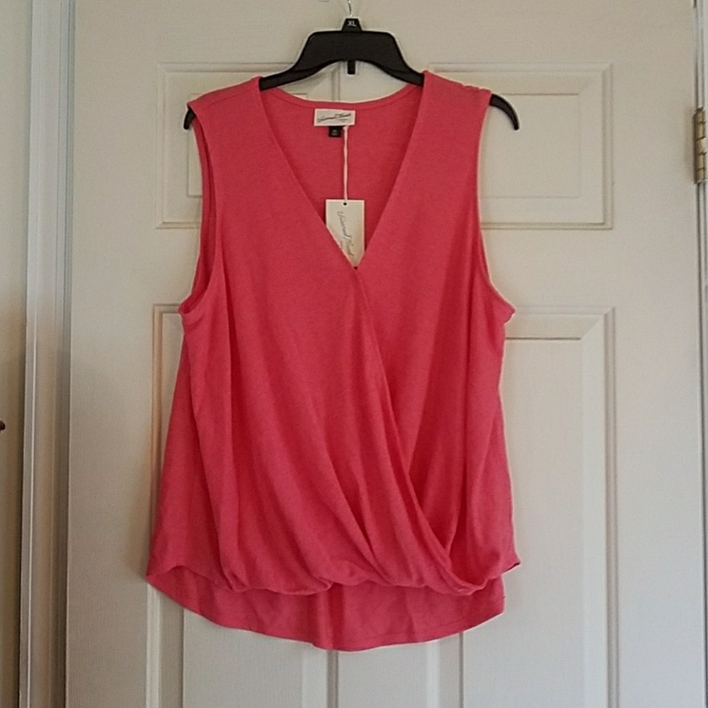 No sleeve top